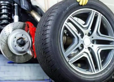 电瓶更换 钣金喷漆 电瓶更换 钣金喷漆